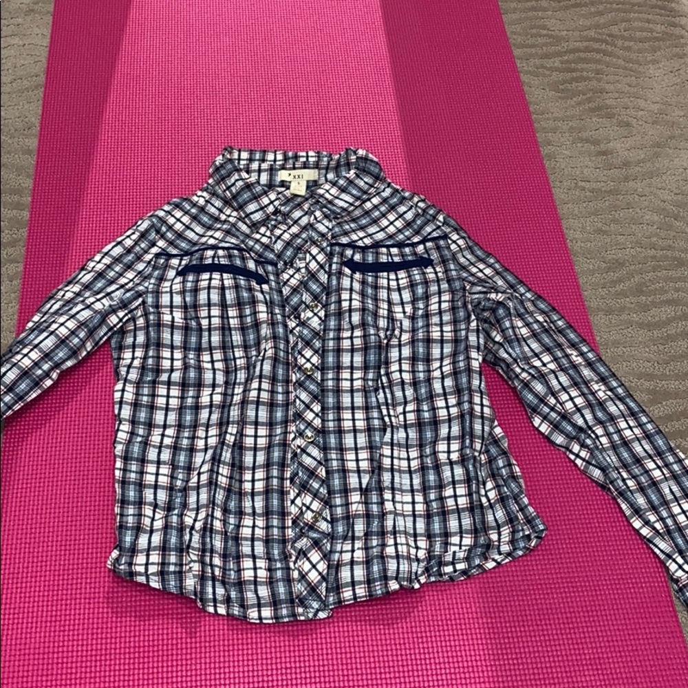 XXI PLAID BOY SHIRT